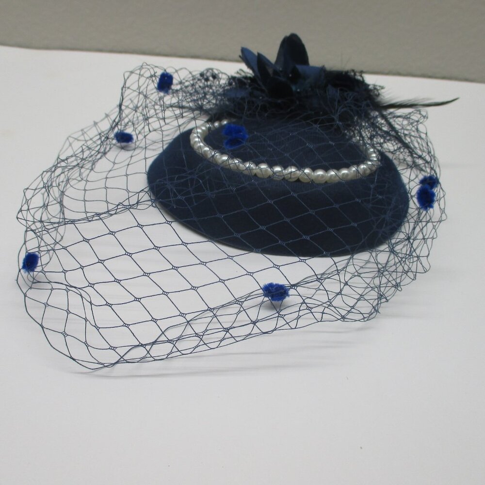 Vtg/Antique Navy Blue Pill Box 60's